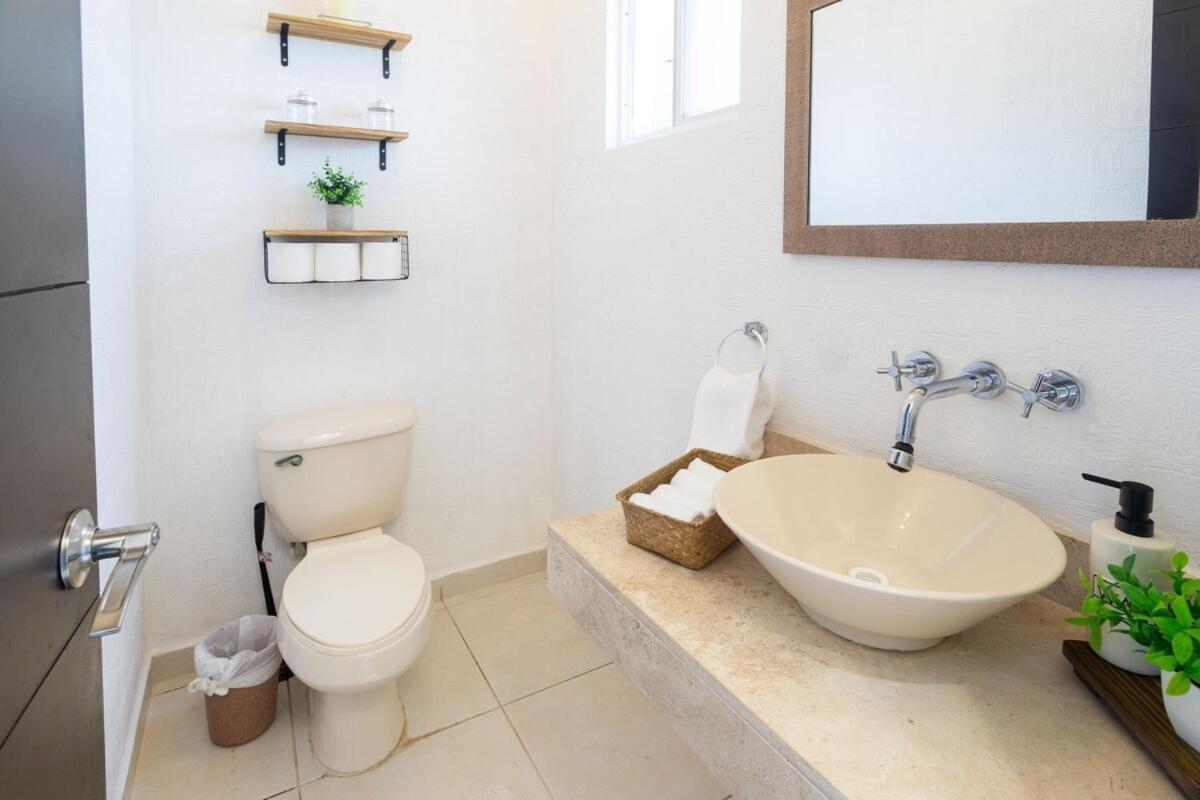Cozy 3bd House Holiday home Cancun
